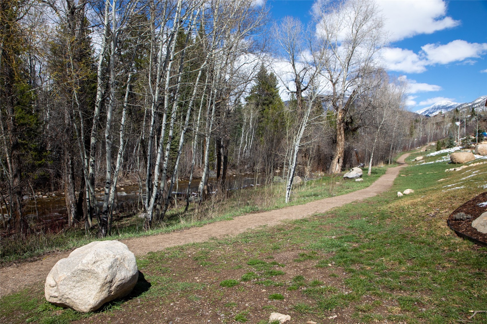 835 Angels View Way Steamboat Springs CO 80487