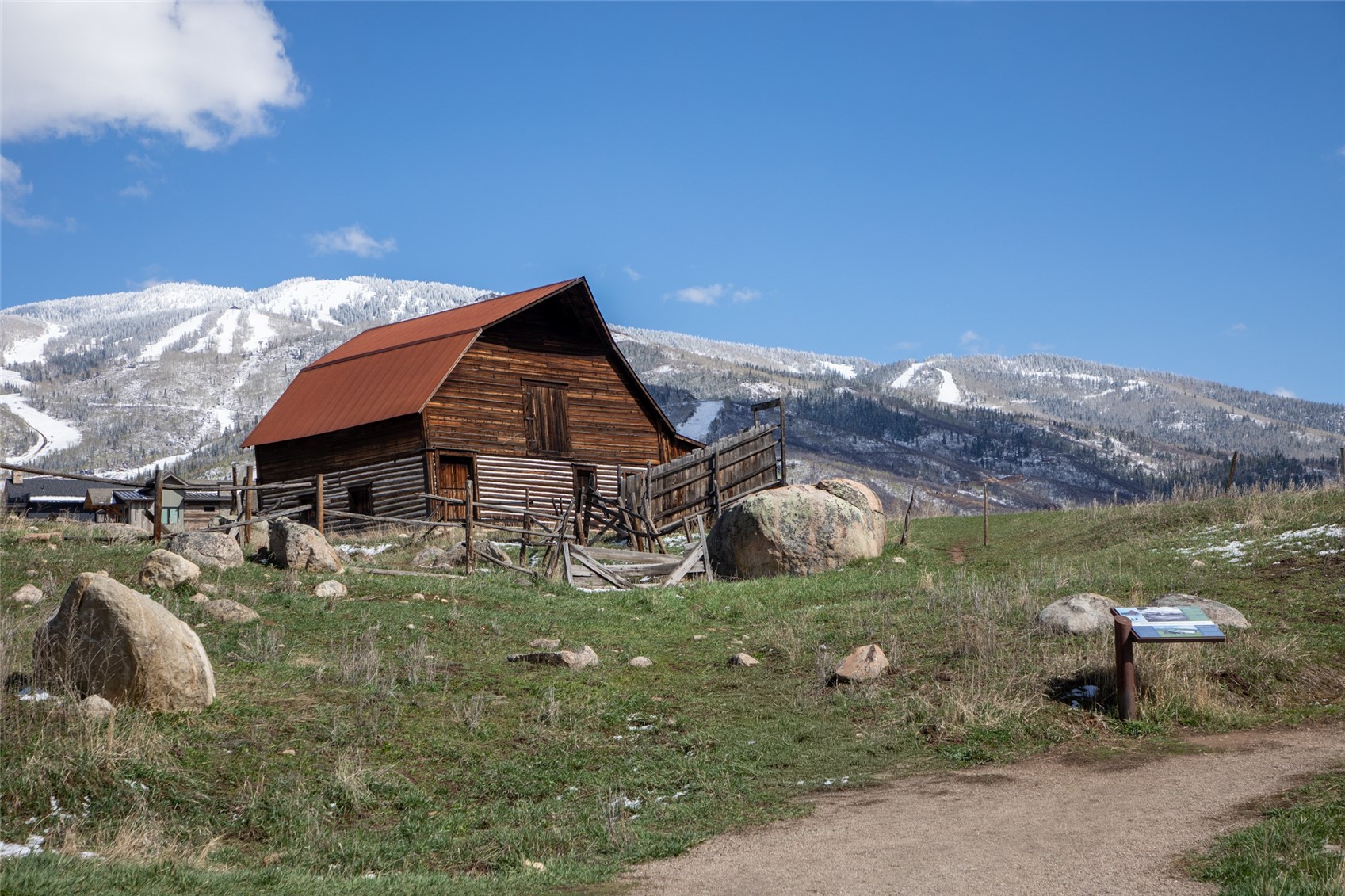 835 Angels View Way Steamboat Springs CO 80487