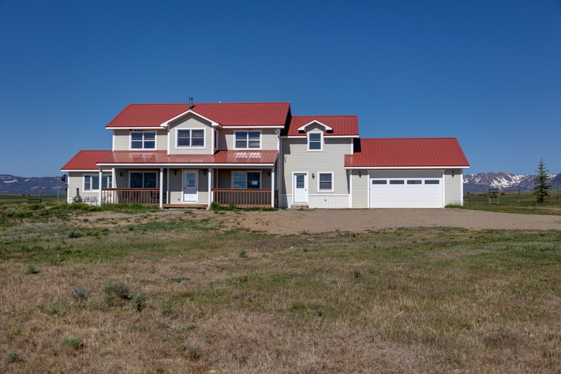 6742 Jackson County Road 24 Coalmont CO 80430