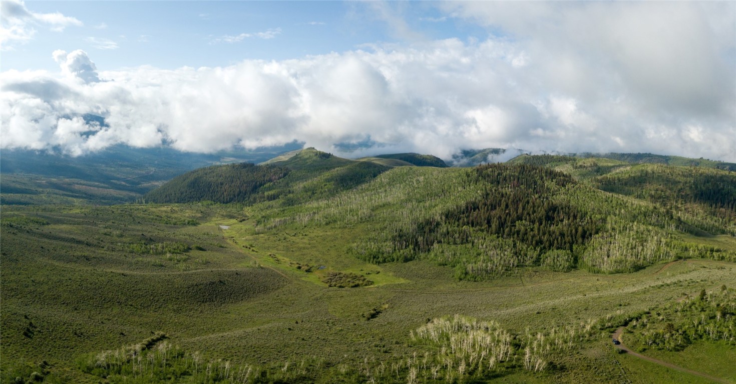 8034 State Highway 131 Toponas CO 80479