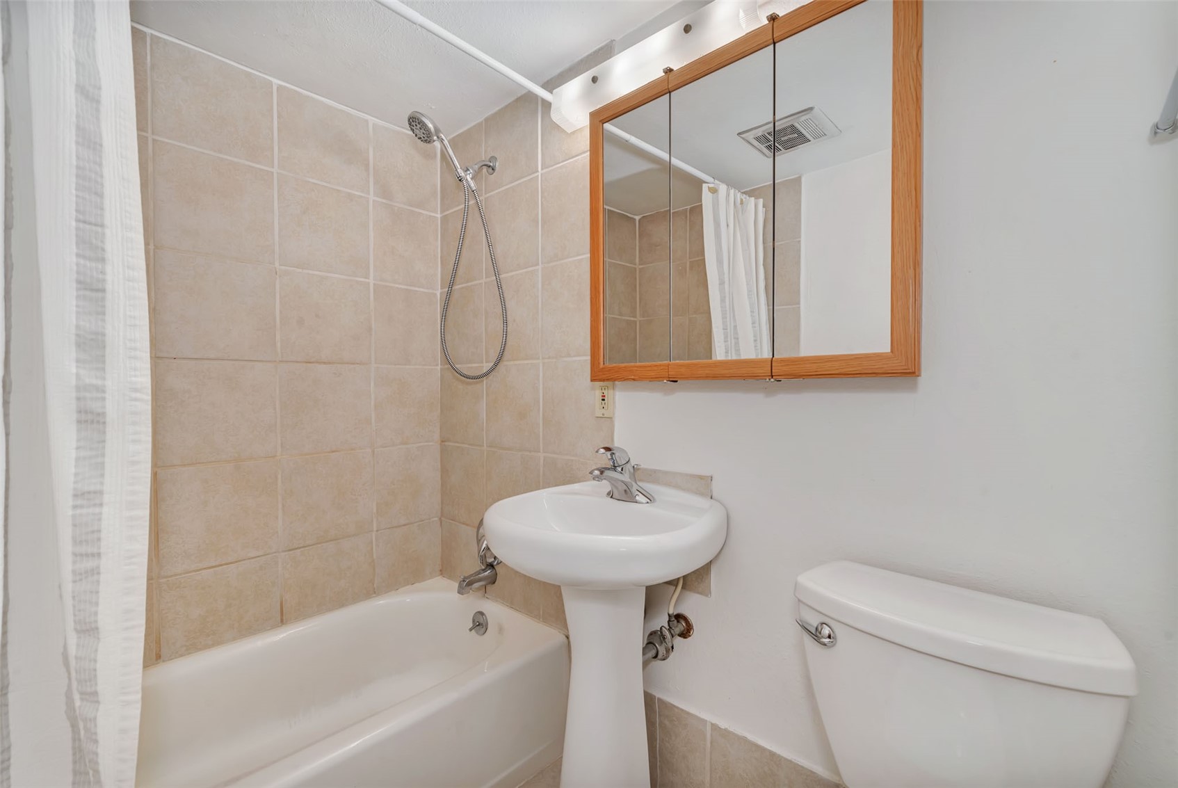 427 E Washington Avenue Hayden CO 81639