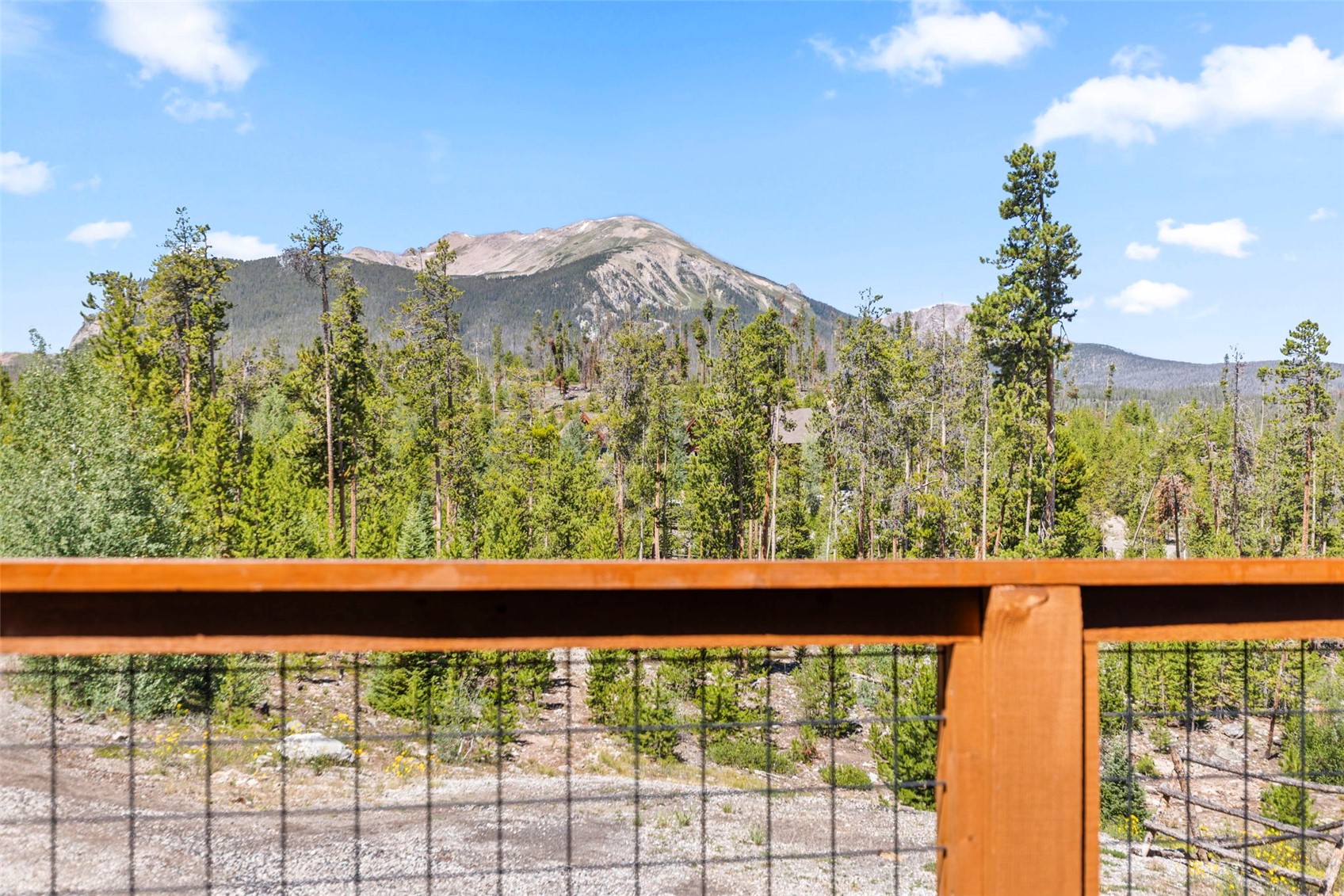 1139 Emerald Road Silverthorne CO 80498