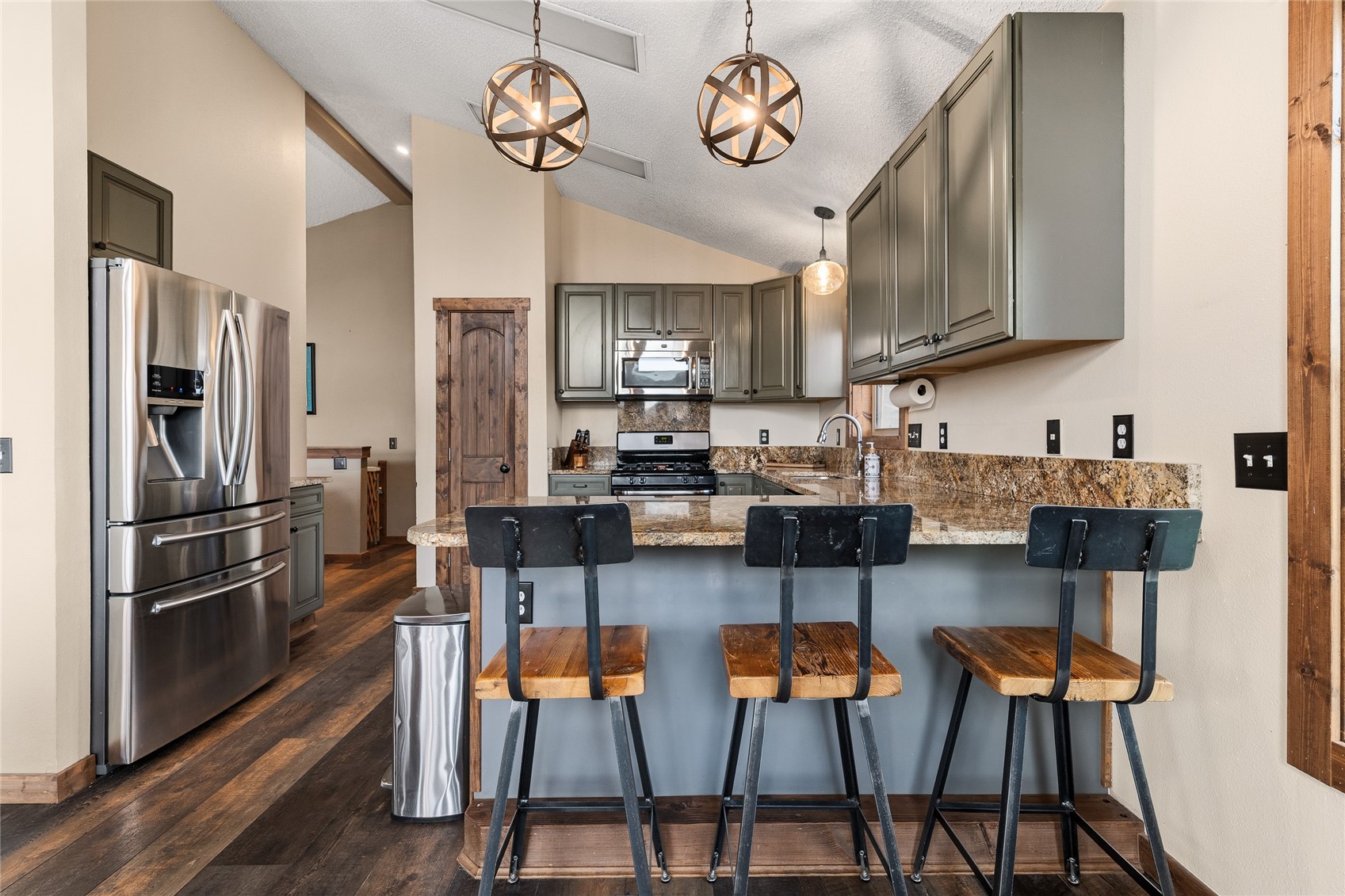 58195 Jupiter Place Clark CO 80428