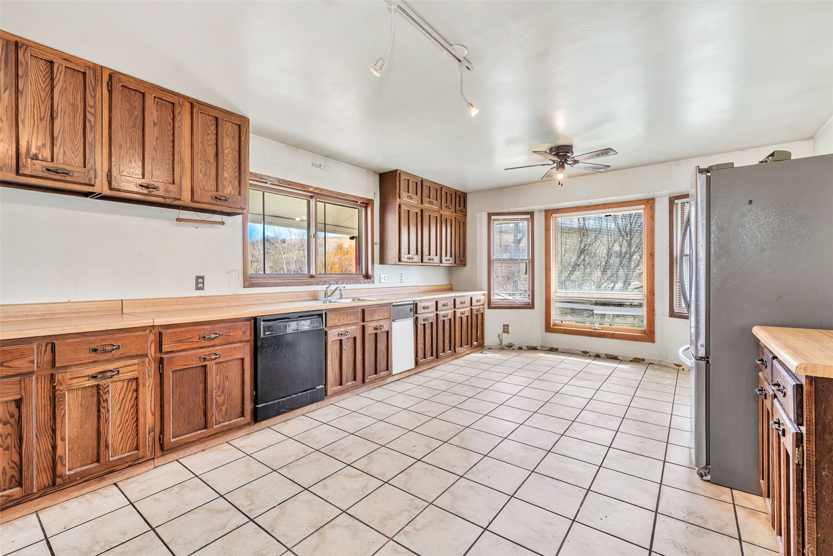 42855 County Road 76 Hayden CO 81639