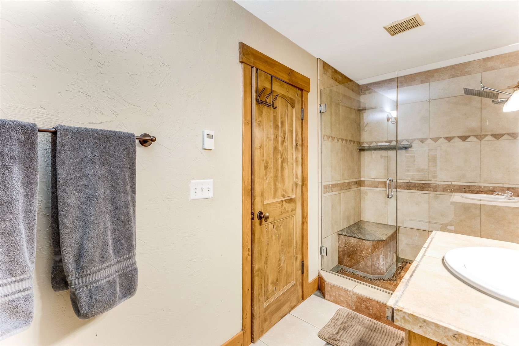 29 S Oak Street Alma CO 80420
