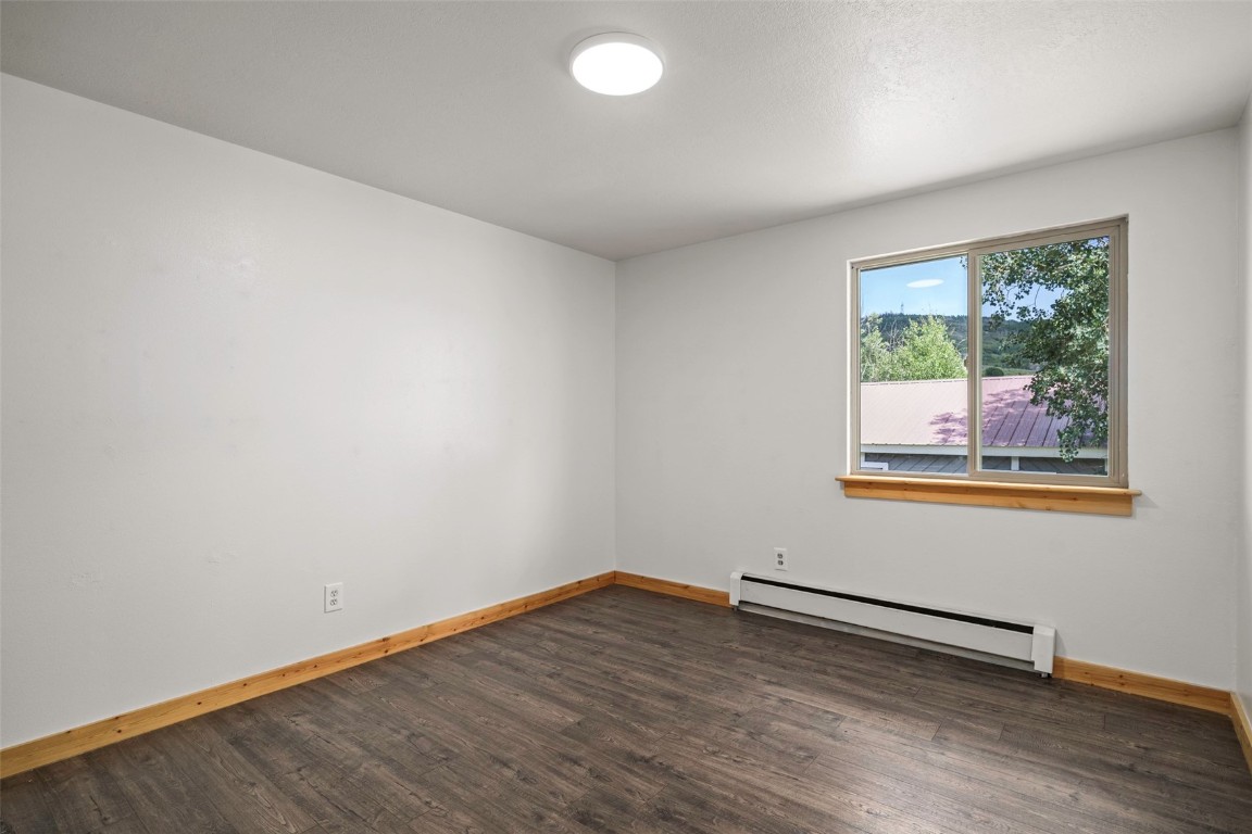 302 E 4th Street Oak Creek CO 80467