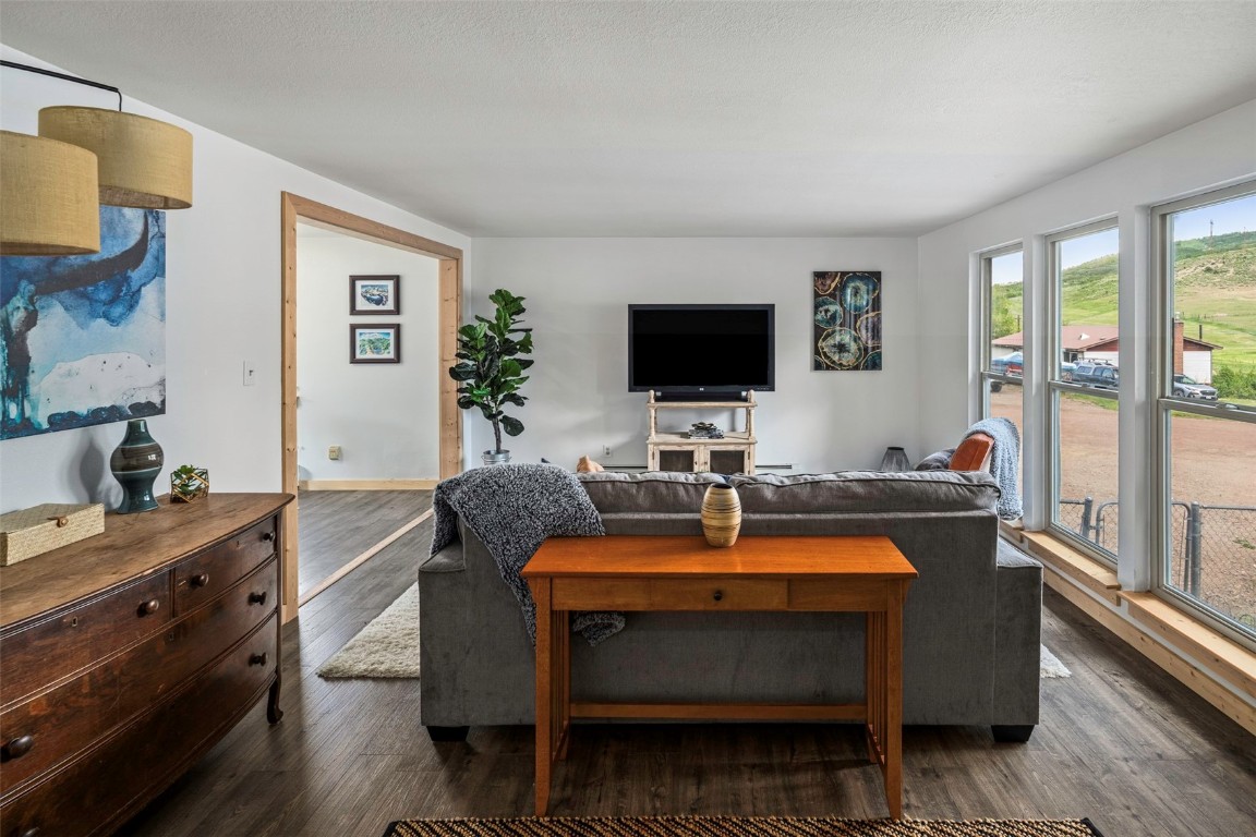 302 E 4th Street Oak Creek CO 80467