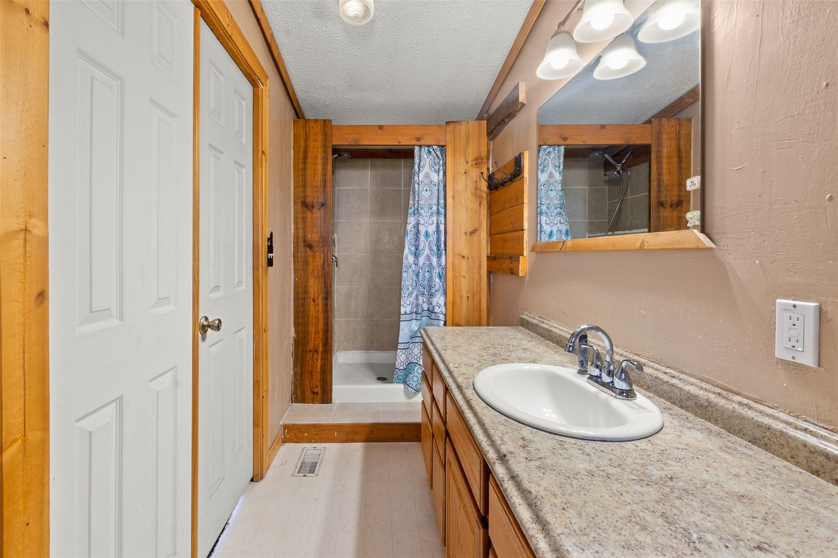 278 Cherokee Trail Hartsel CO 80449