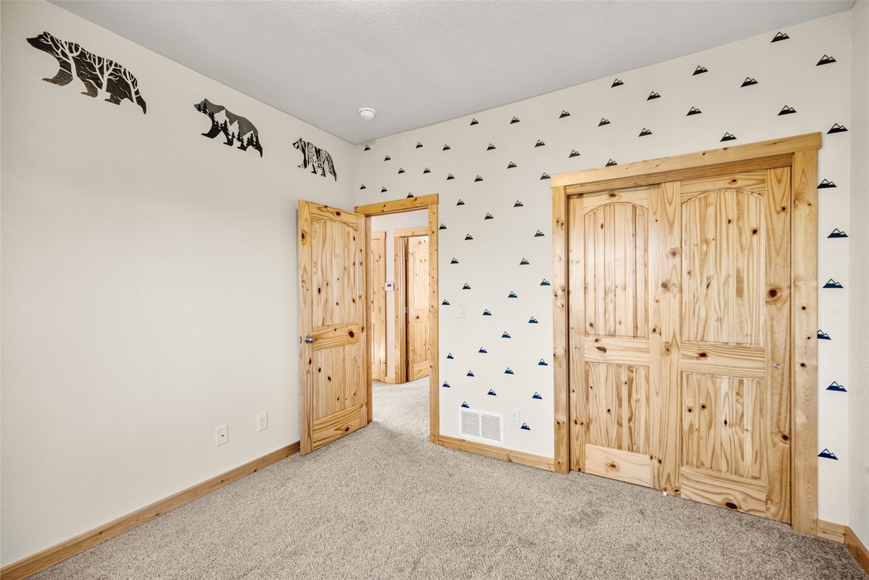 982 Georgia Drive Jefferson CO 80456
