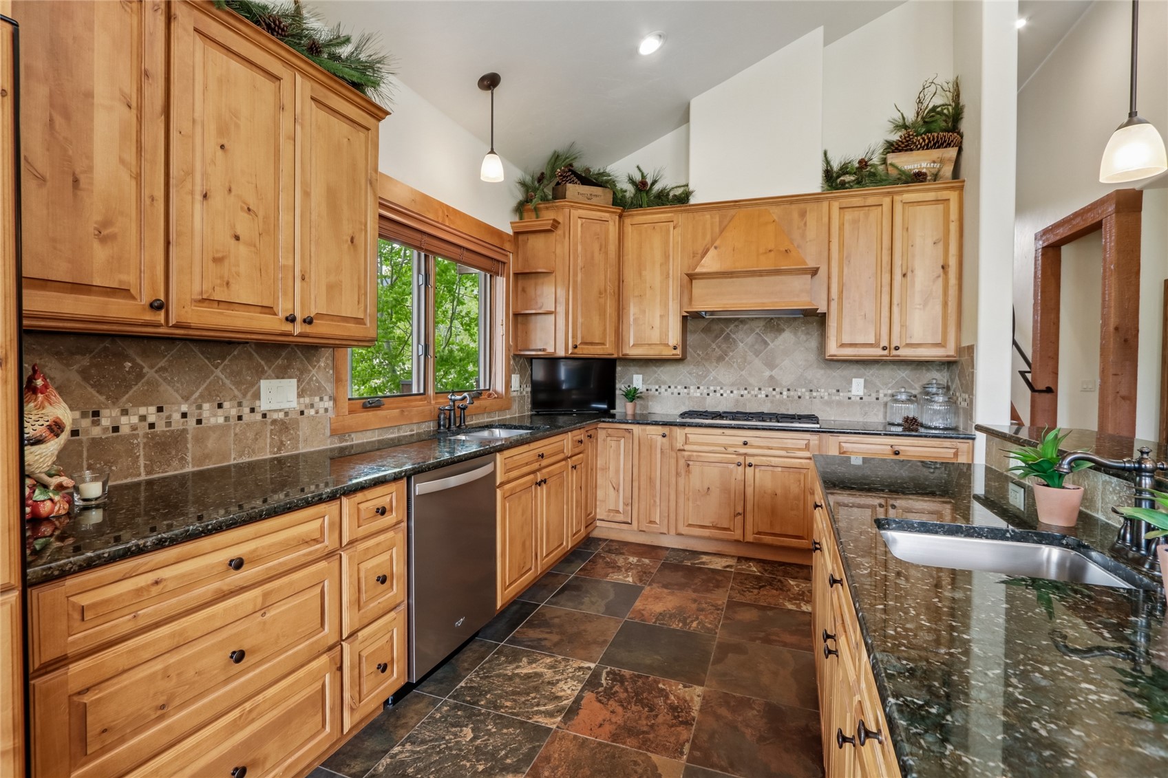 112 Talon Circle Silverthorne CO 80498