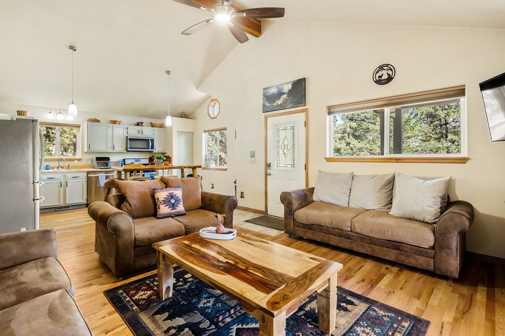 163 Buffum Bailey CO 80421