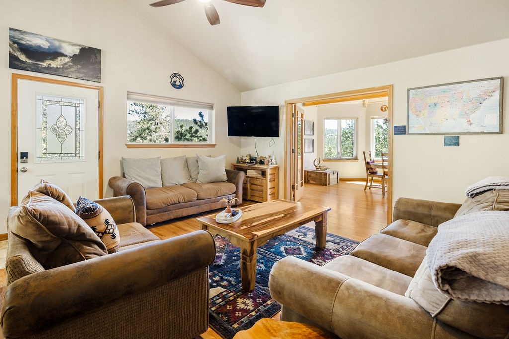 163 Buffum Bailey CO 80421