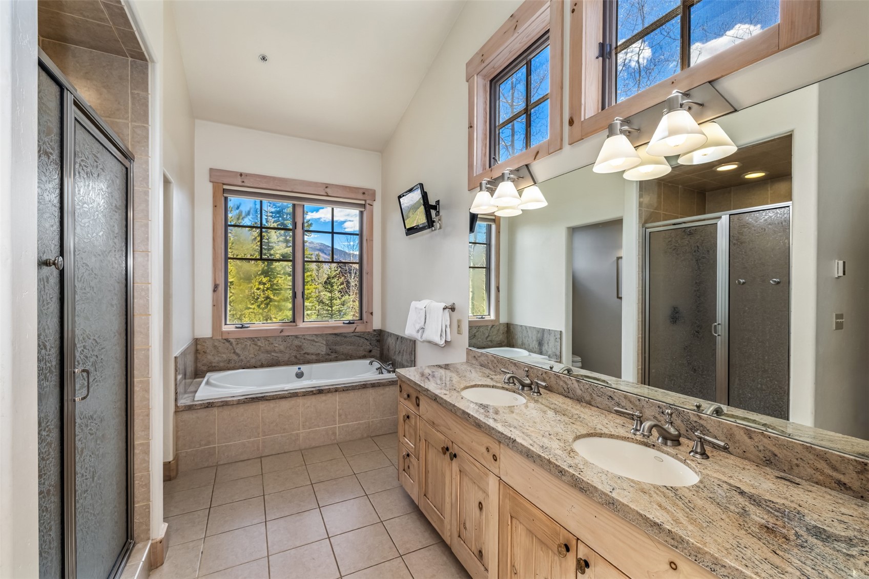 165 Easy Bend Trail Silverthorne CO 80498
