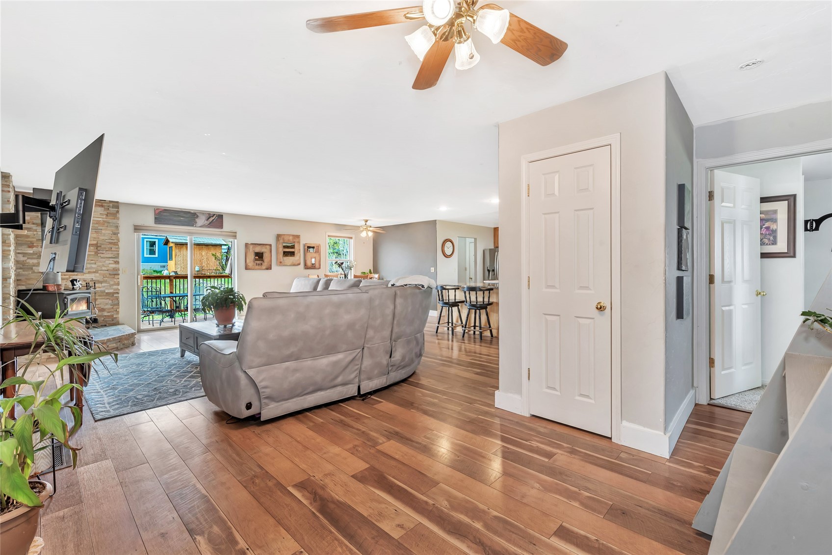 21540 Fourth Avenue Phippsburg CO 80469