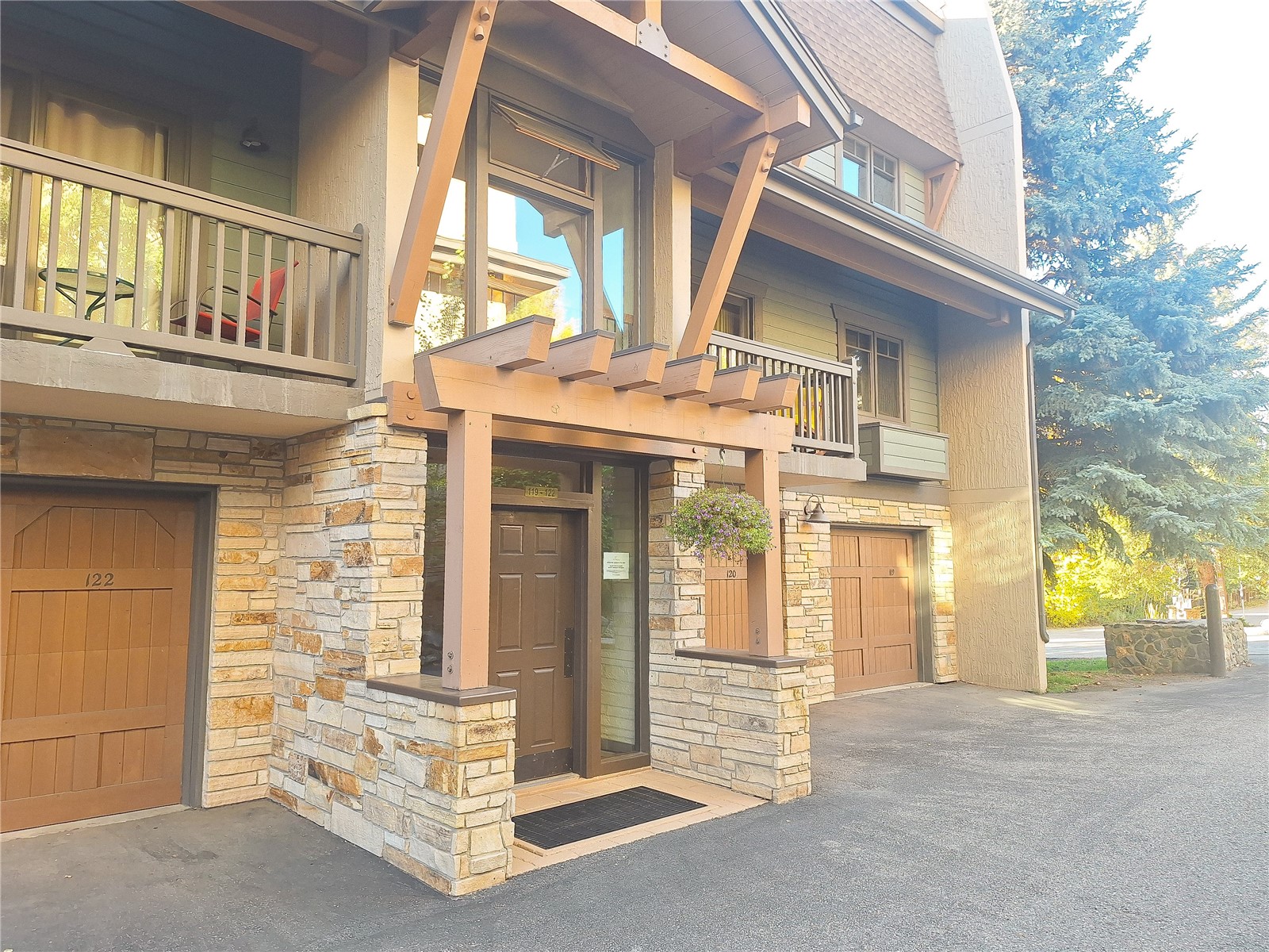 2335 Apres Ski Way Steamboat Springs CO 80487