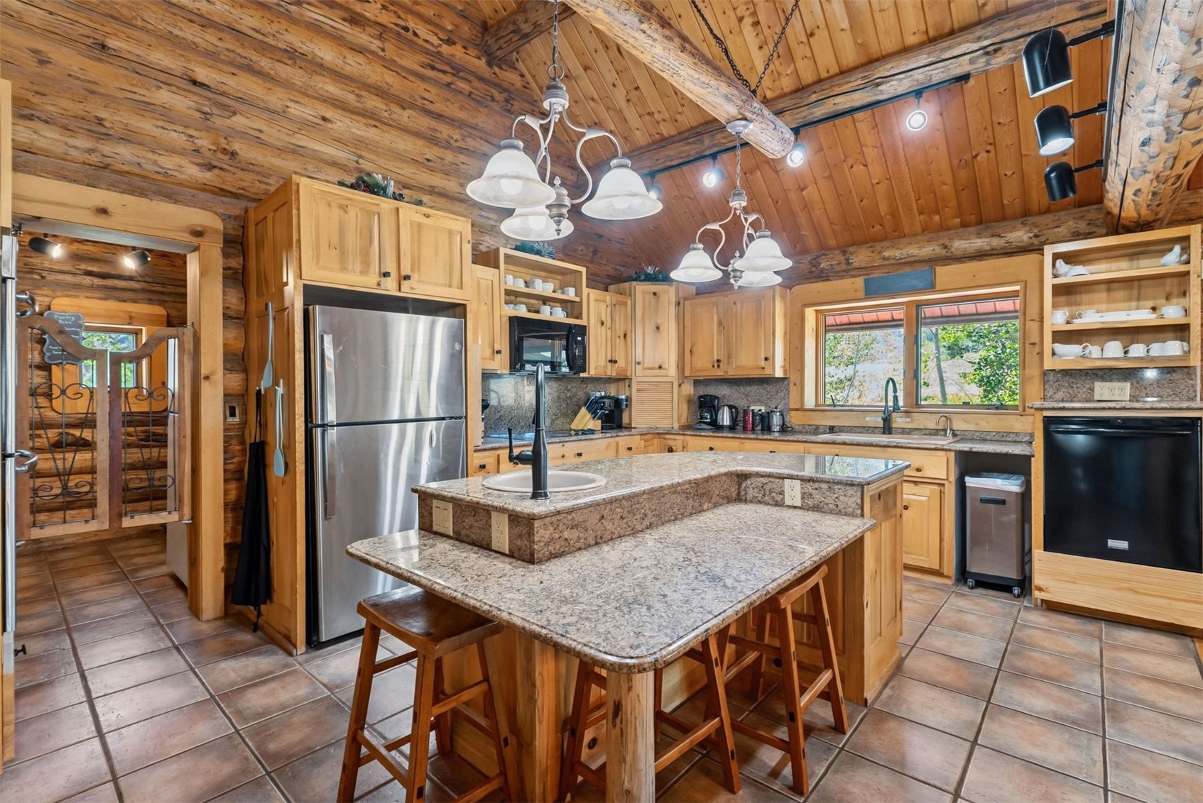 385 Darby Drive Silverthorne CO 80498