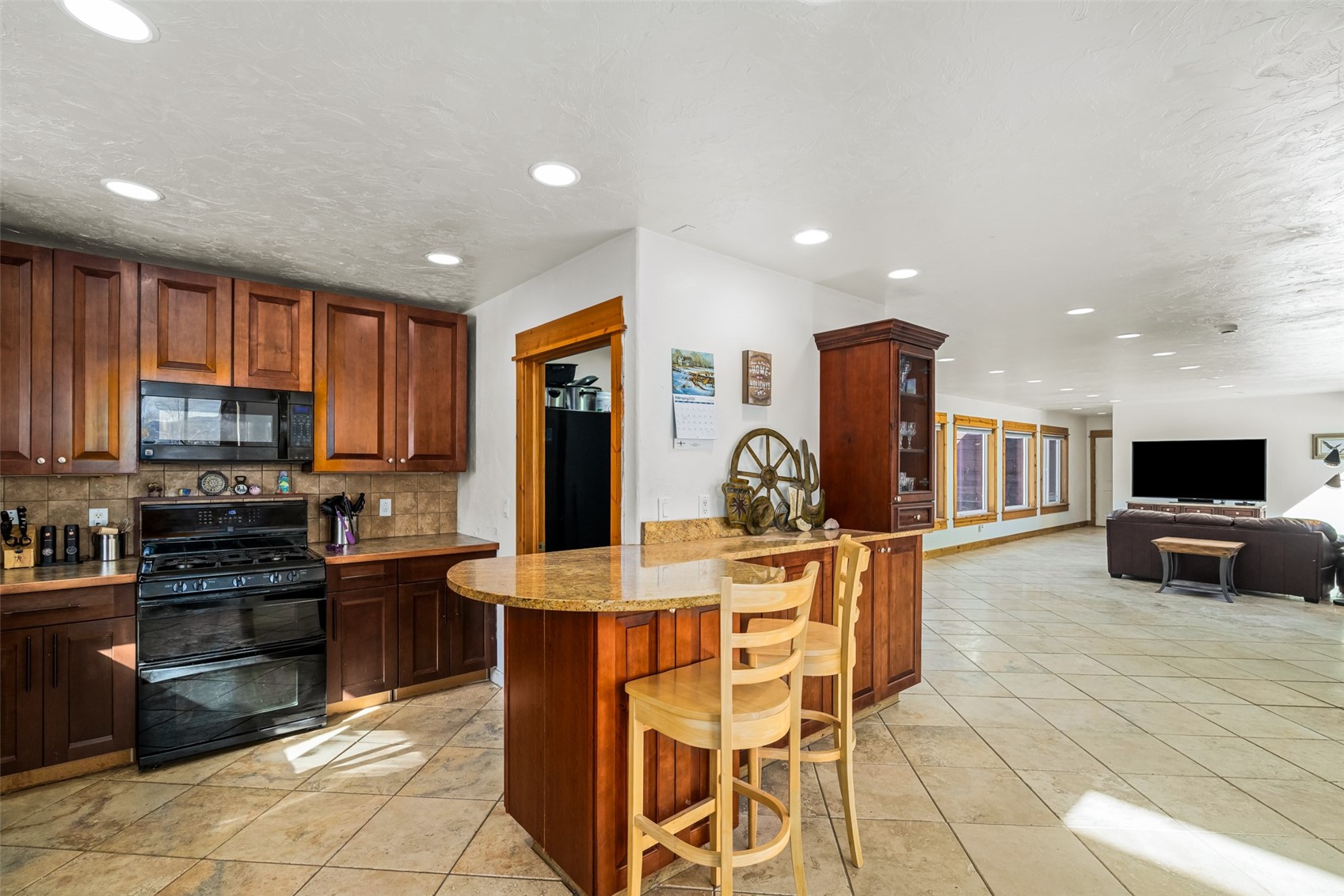 33533 Seneca Trail Oak Creek CO 80467