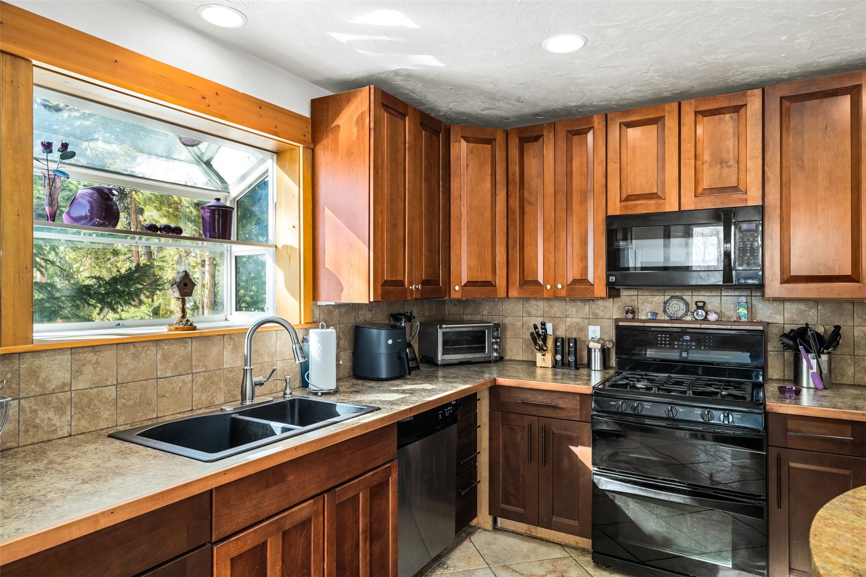 33533 Seneca Trail Oak Creek CO 80467