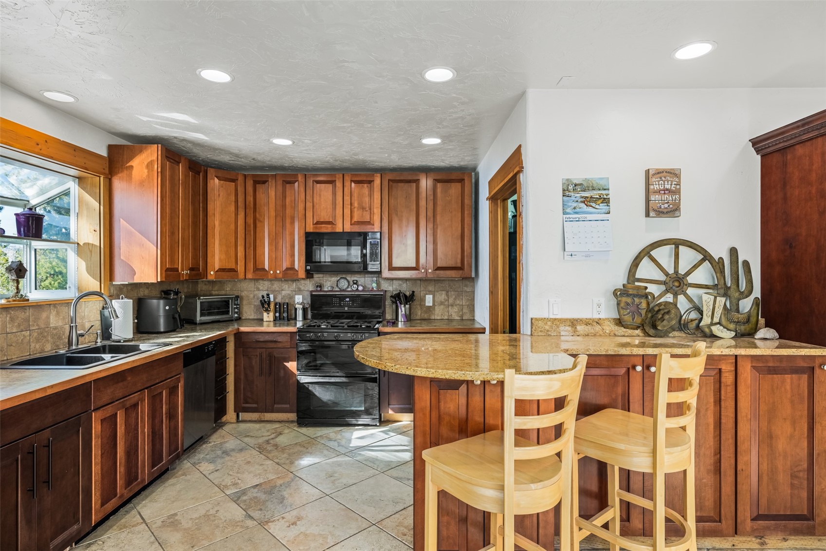 33533 Seneca Trail Oak Creek CO 80467