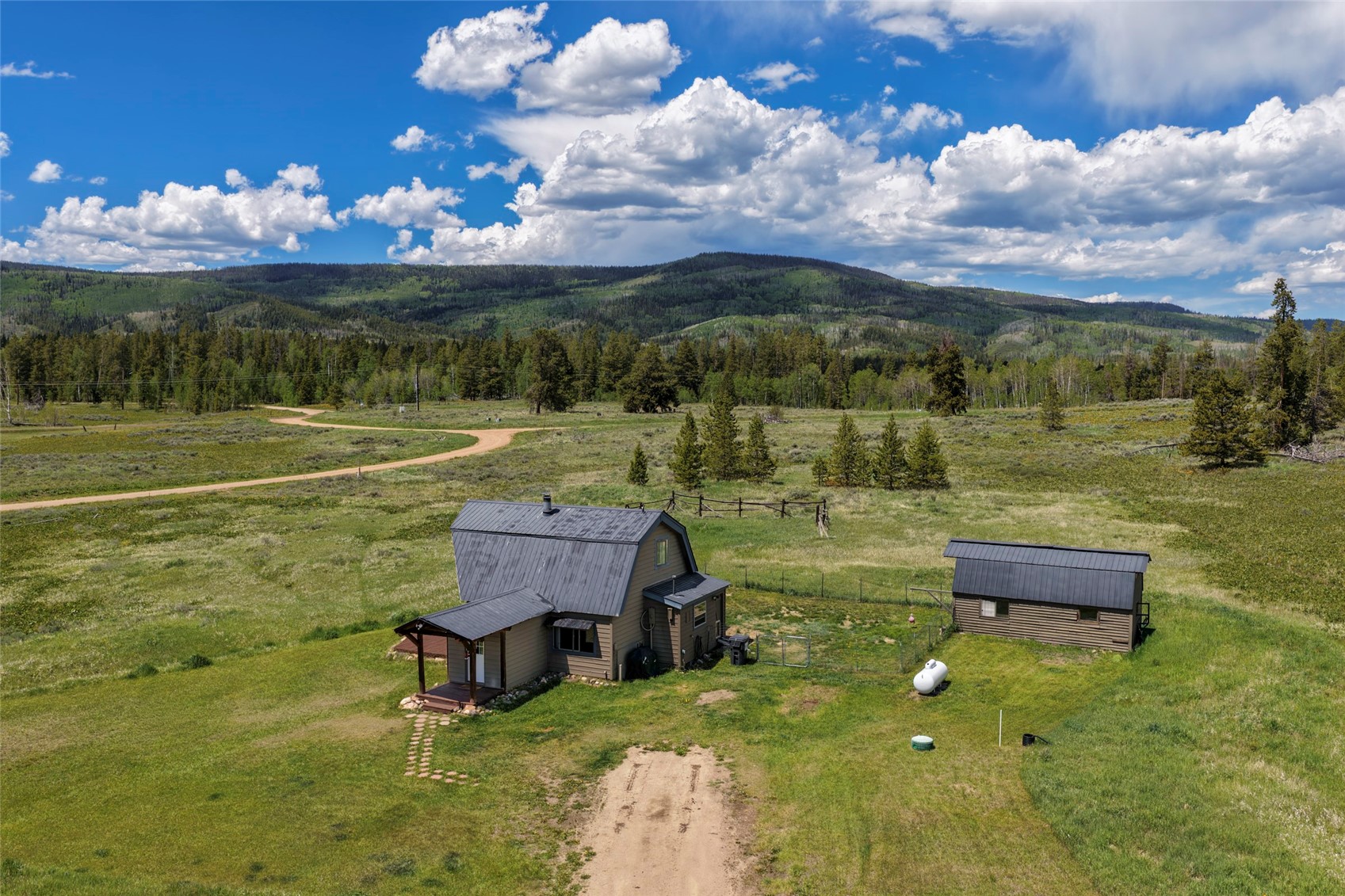 21109 Yuma Way Oak Creek CO 80467