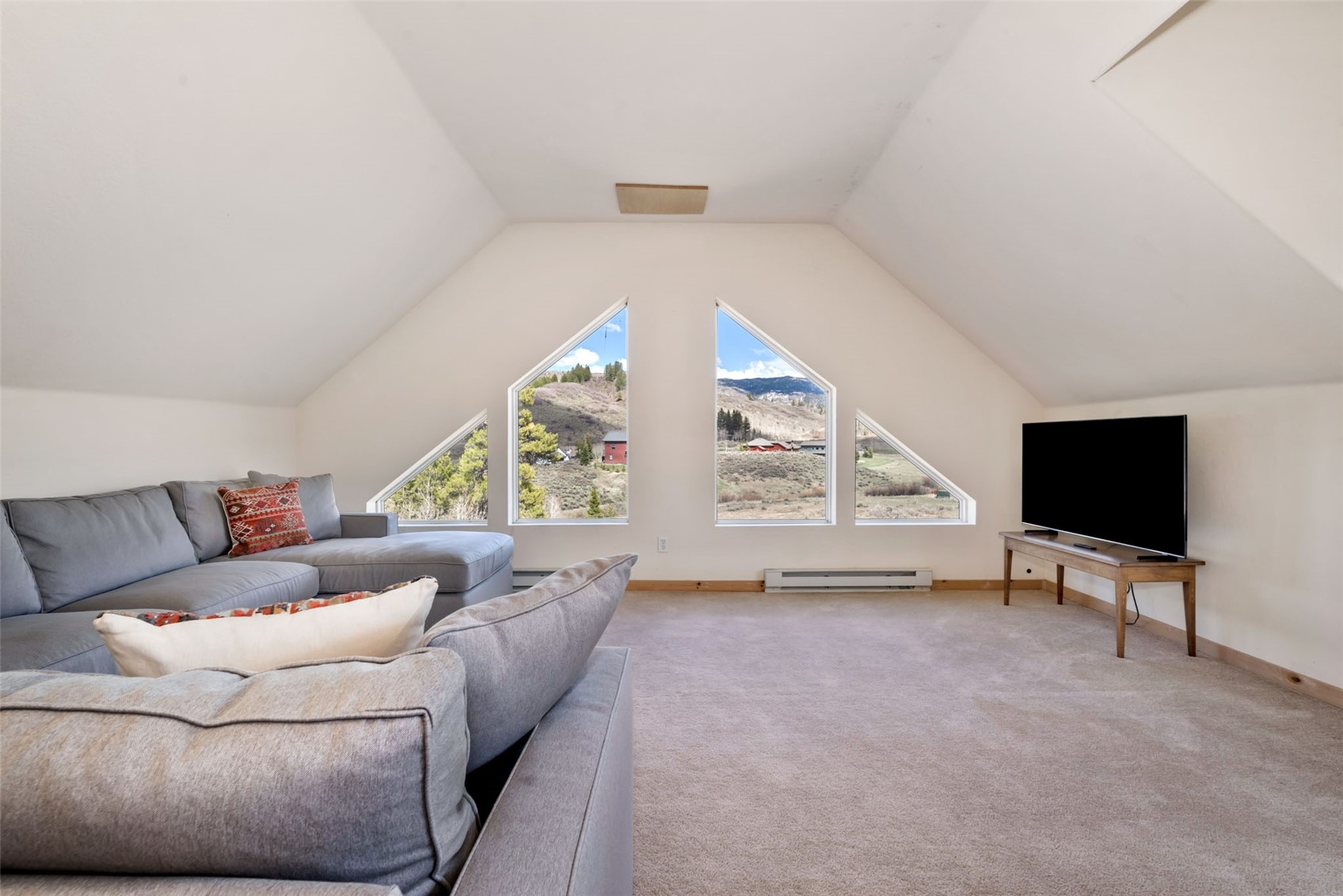 32404 Ute Trail Oak Creek CO 80467