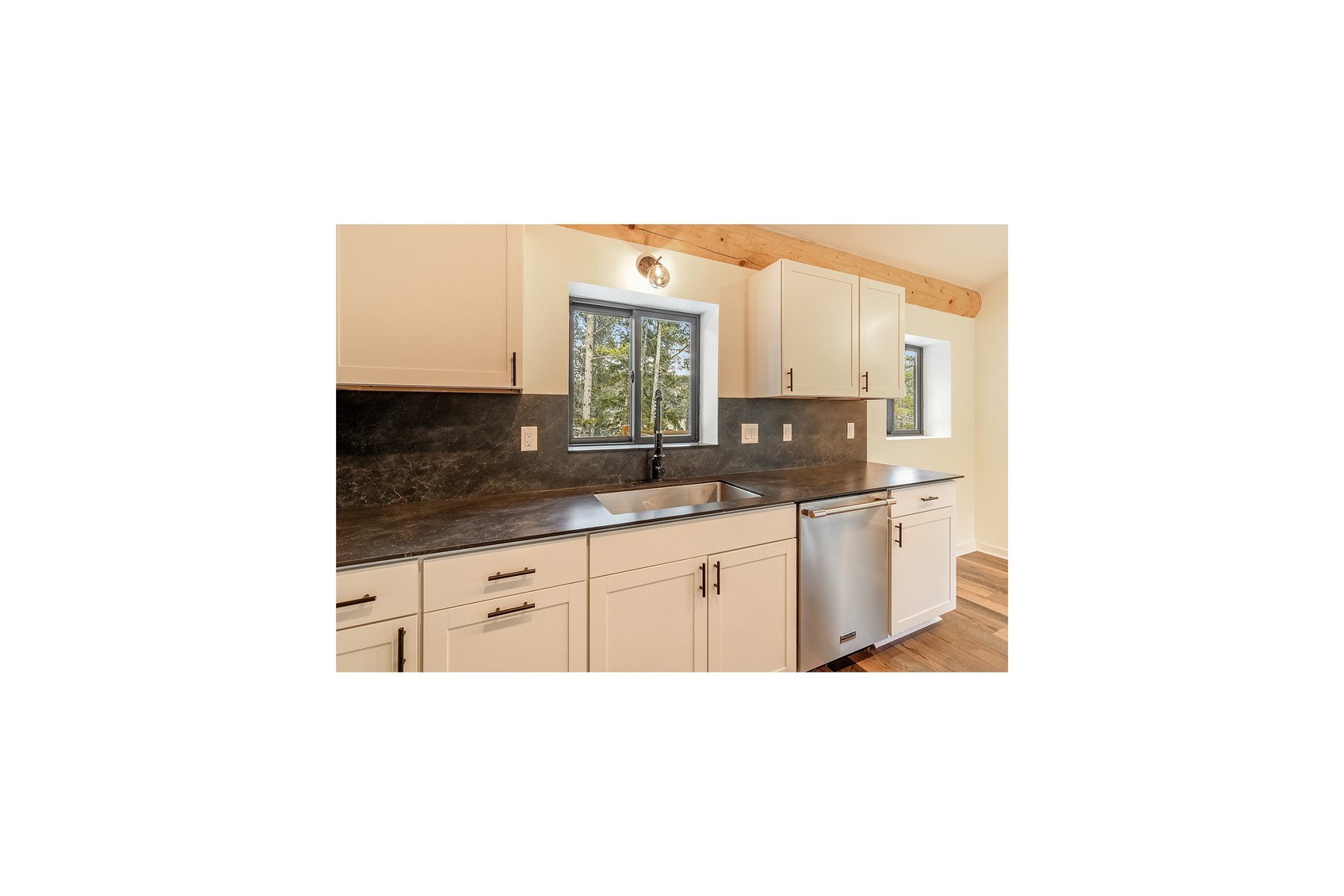 148 N Aspen Street Alma CO 80420