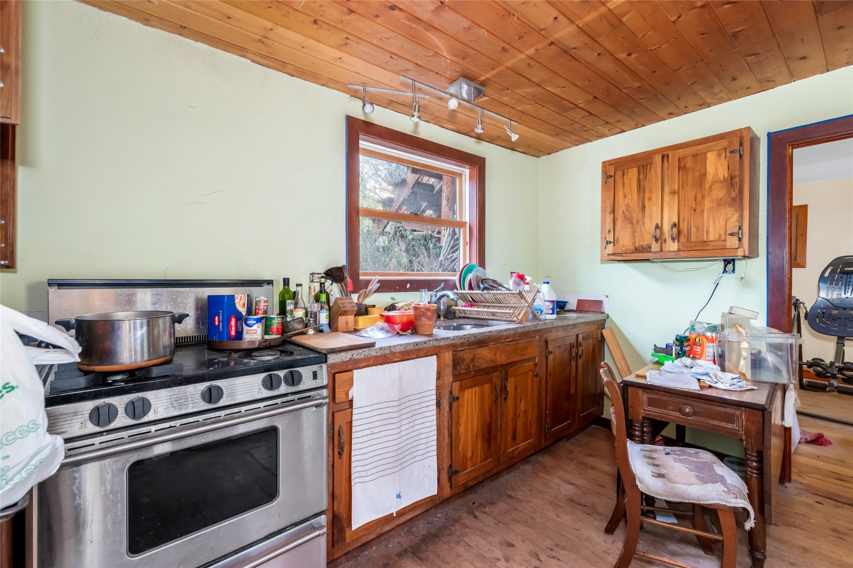 204 N Grant Avenue Oak Creek CO 80467