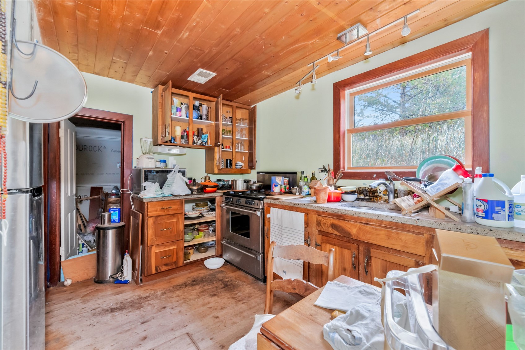 204 N Grant Avenue Oak Creek CO 80467