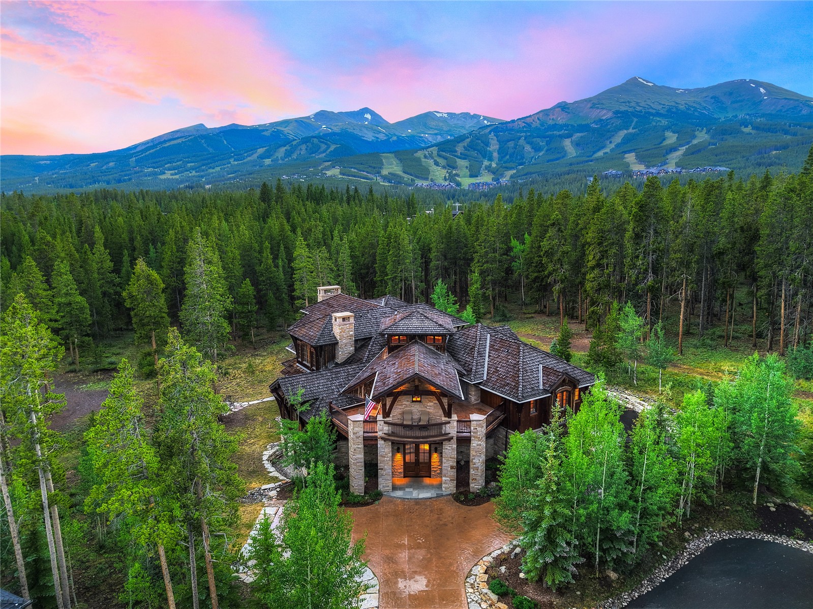 327 Peerless Drive Breckenridge CO 80424