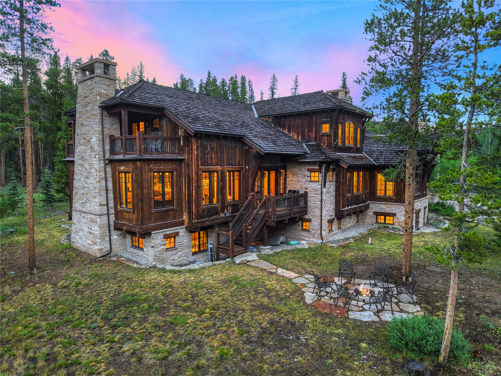327 Peerless Drive Breckenridge CO 80424
