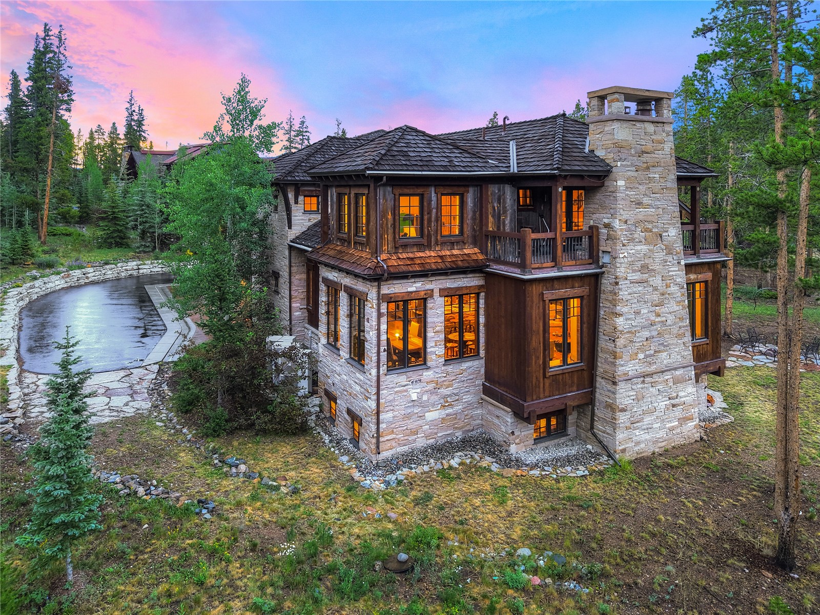 327 Peerless Drive Breckenridge CO 80424