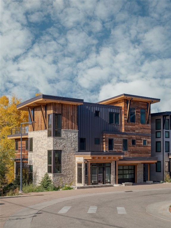 321 Riverview Way Steamboat Springs CO 80487