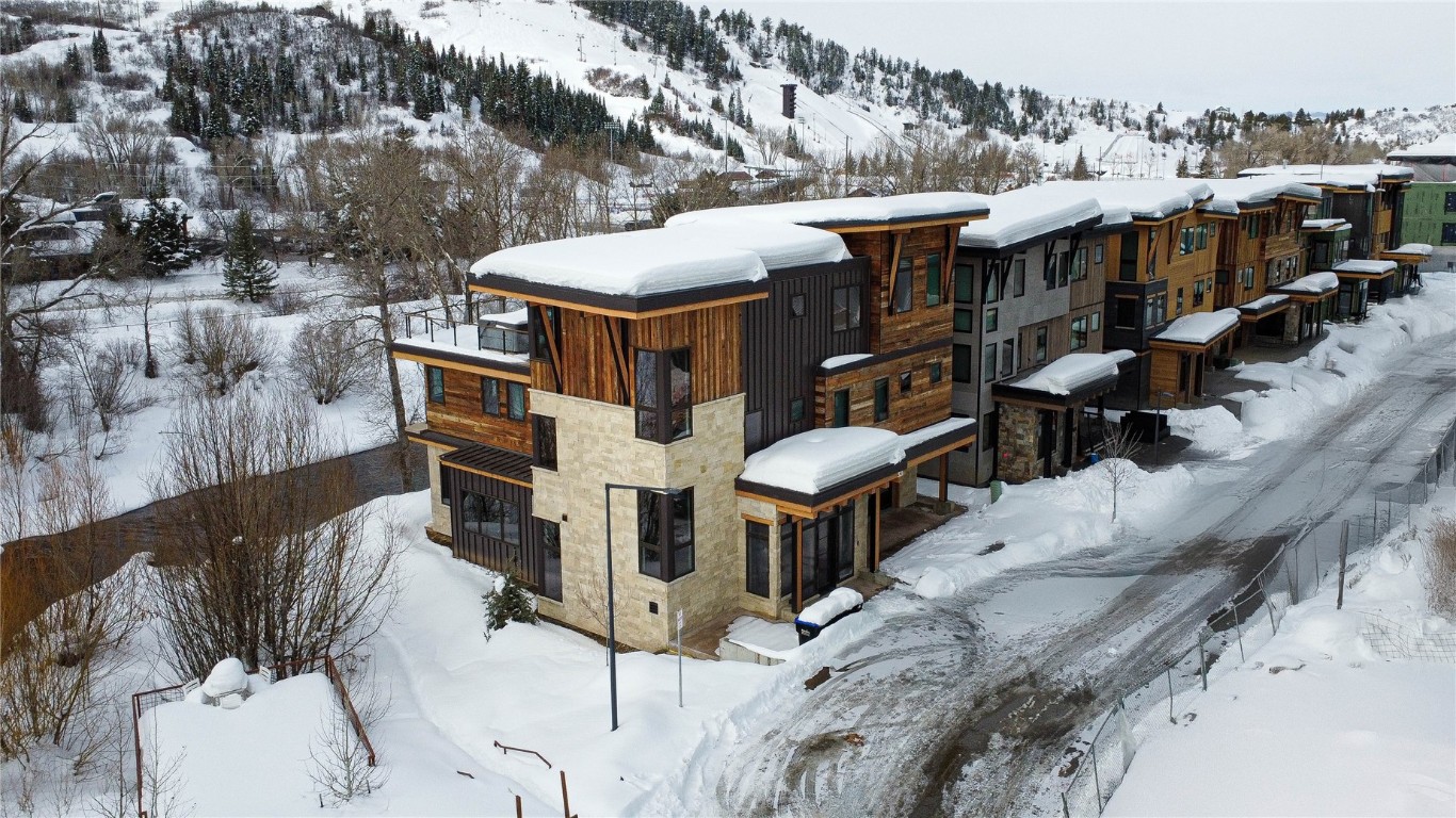 321 Riverview Way Steamboat Springs CO 80487