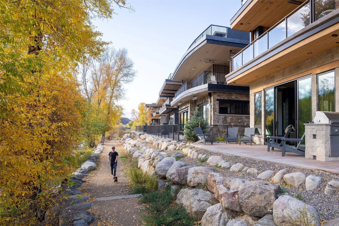 321 Riverview Way Steamboat Springs CO 80487