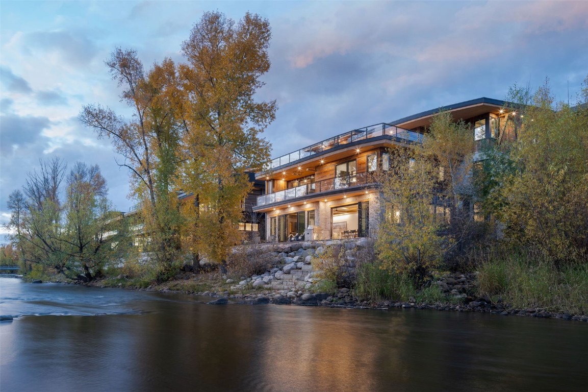 321 Riverview Way Steamboat Springs CO 80487