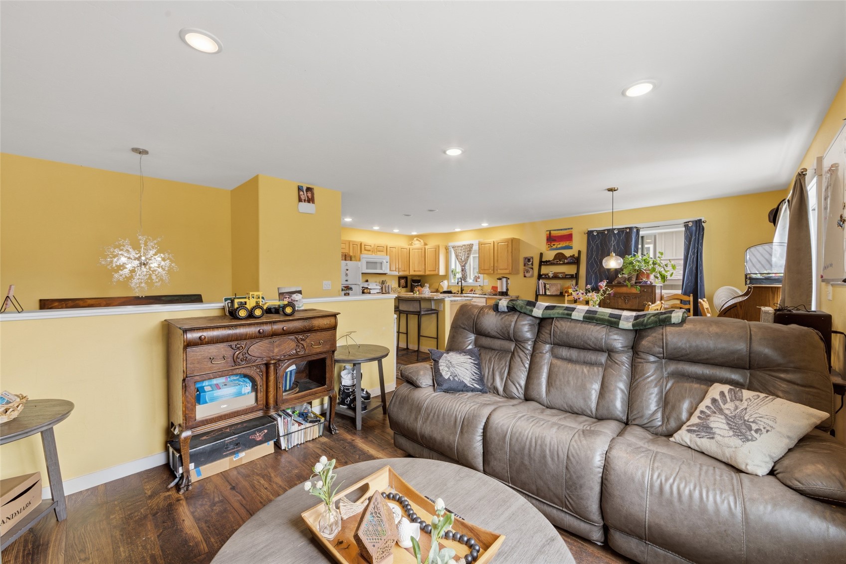 280 Nevava Hot Sulphur CO 80451