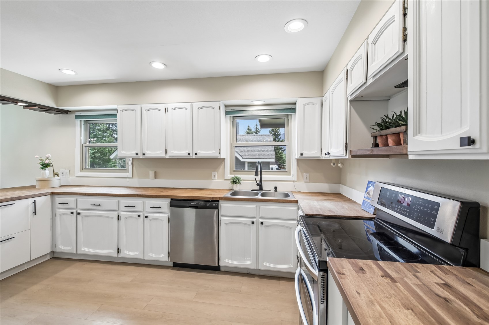 422 Alpine Road Dillon CO 80435