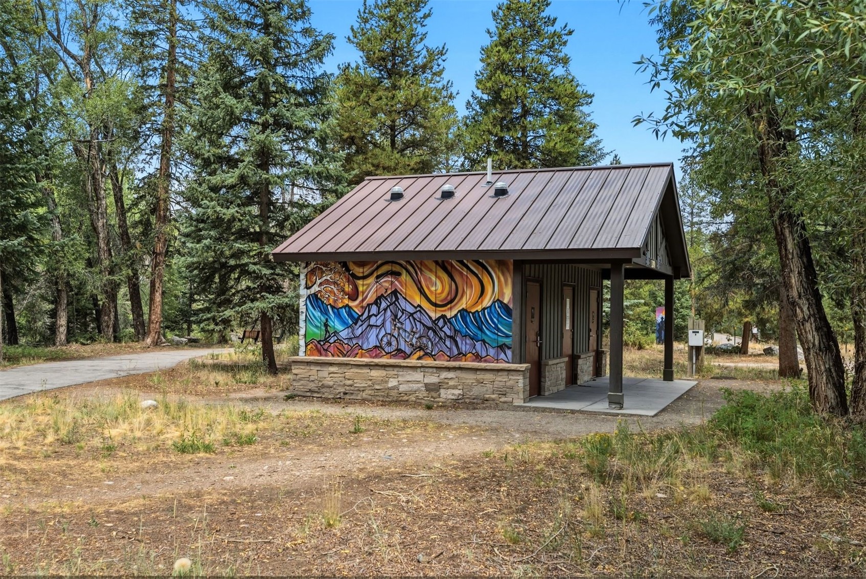 460 Clayton Road Silverthorne CO 80498