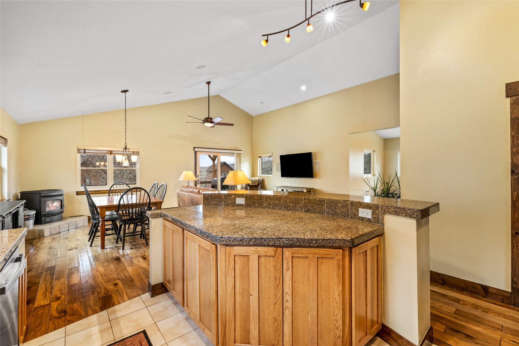 23550 Sagebrush Circle Oak Creek CO 80467