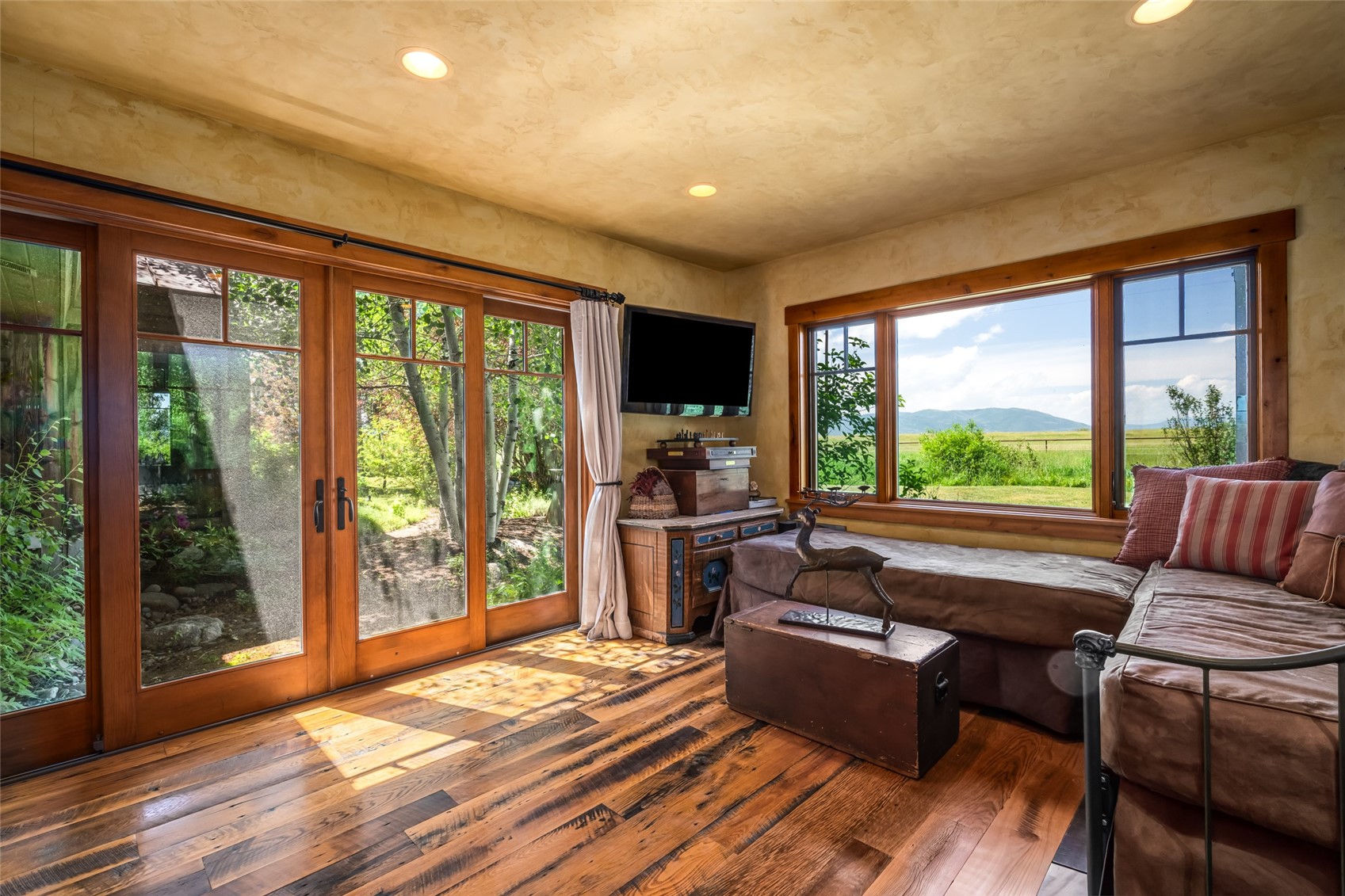 32678 County Road 20 Steamboat Springs CO 80487