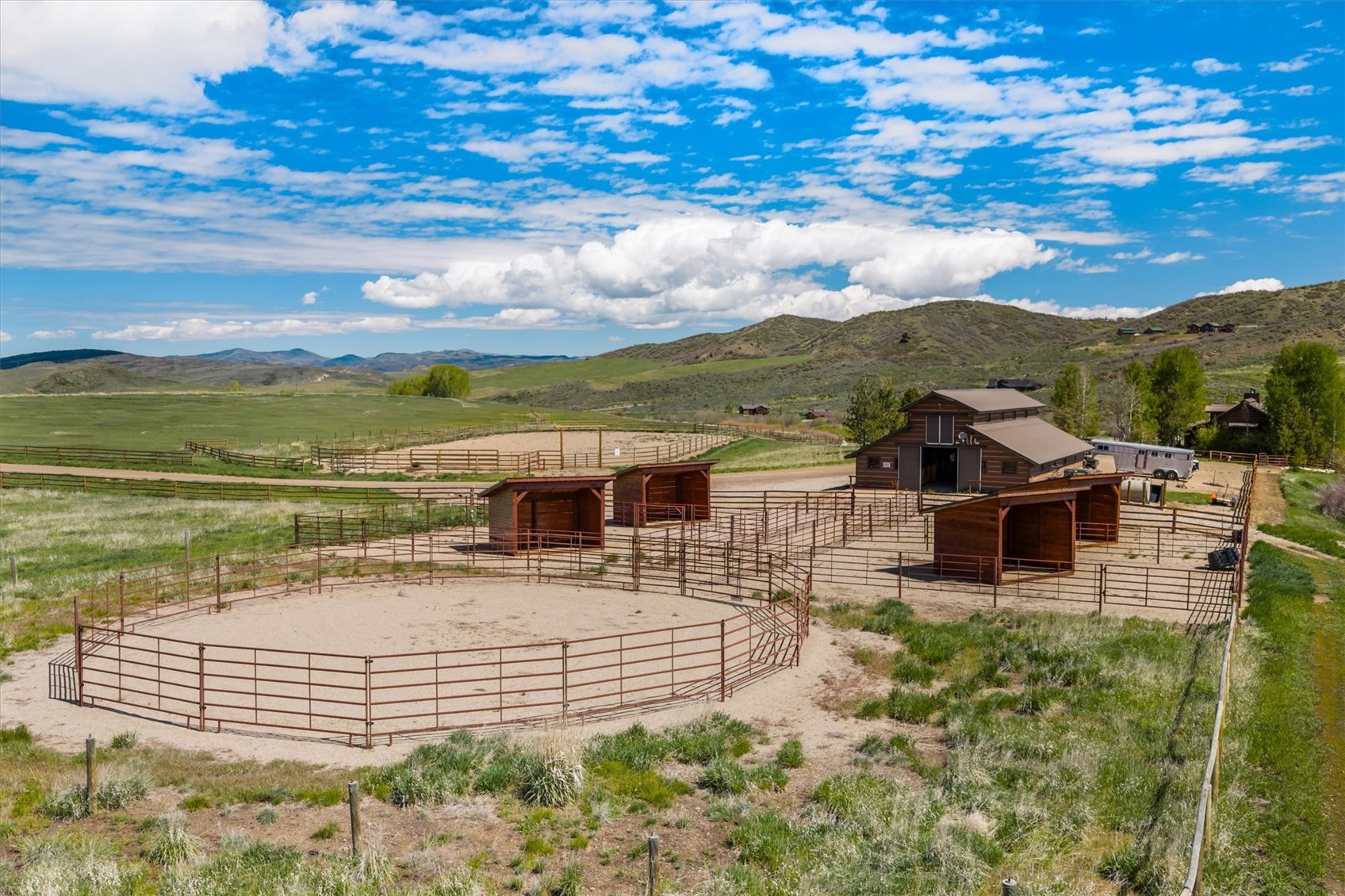 32090 Judge's Viewpoint Oak Creek CO 80467
