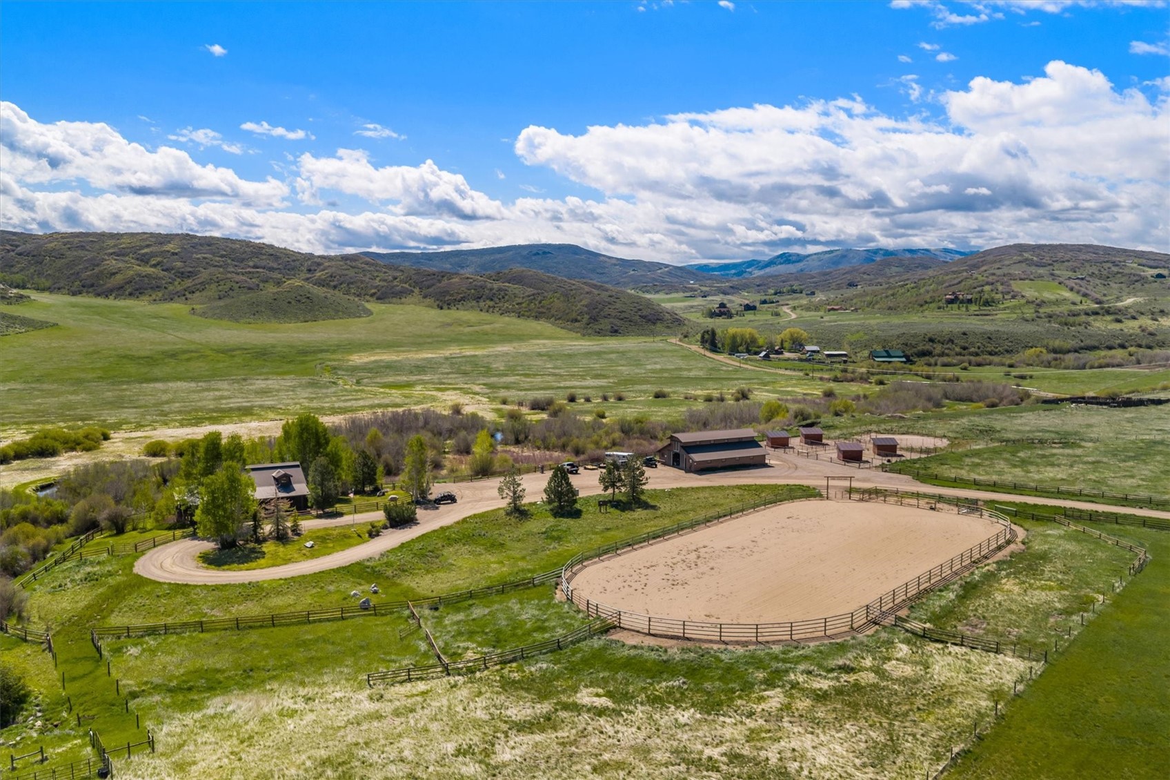32090 Judge's Viewpoint Oak Creek CO 80467