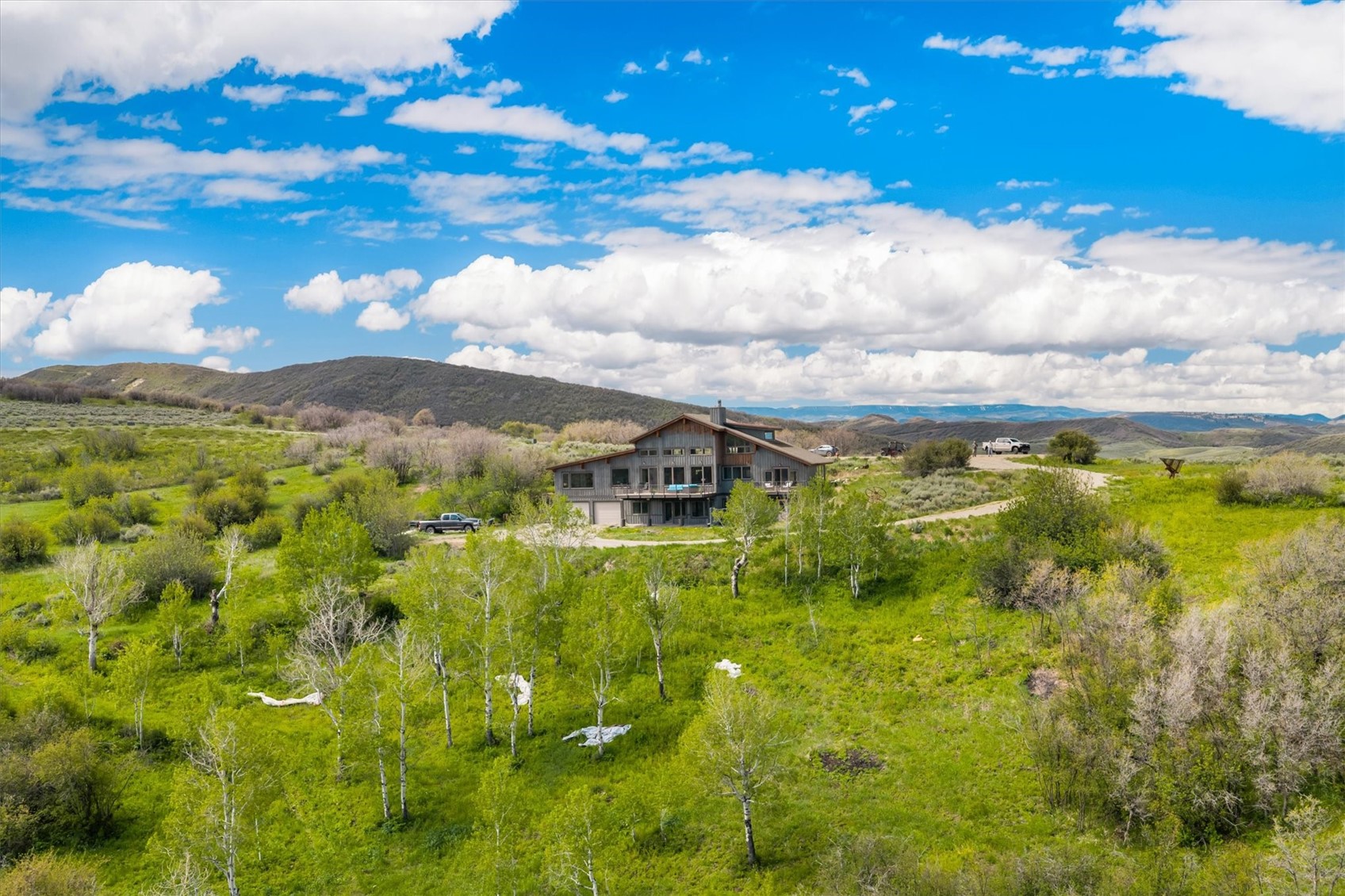 32090 Judge's Viewpoint Oak Creek CO 80467