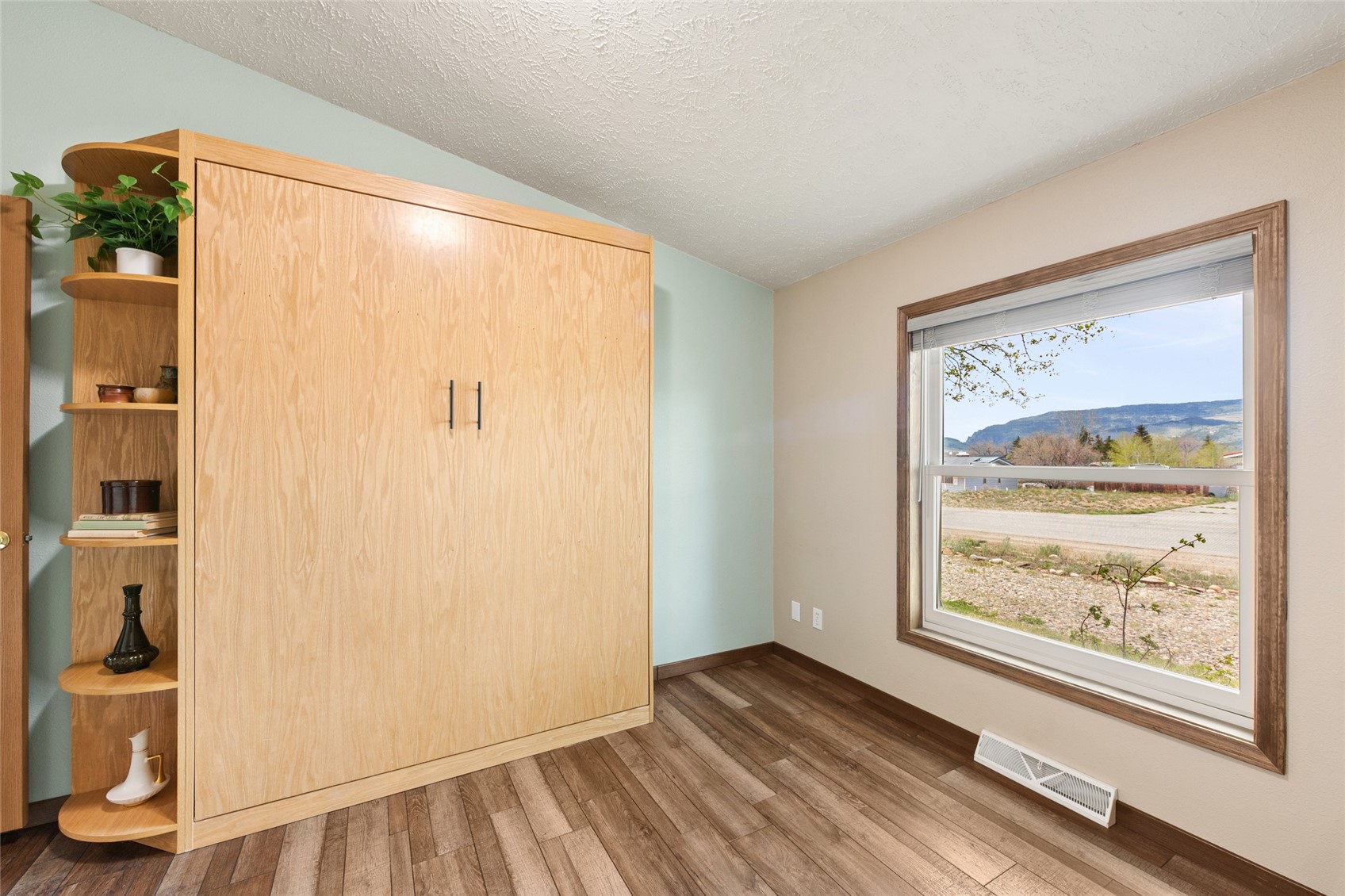 202 S 9th Street Kremmling CO 80459