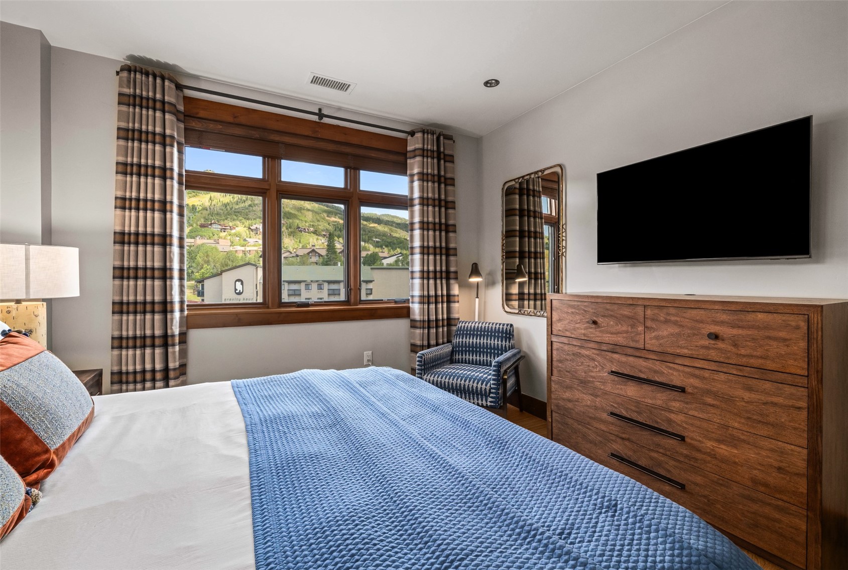2250 Apres Ski Way Steamboat Springs CO 80487