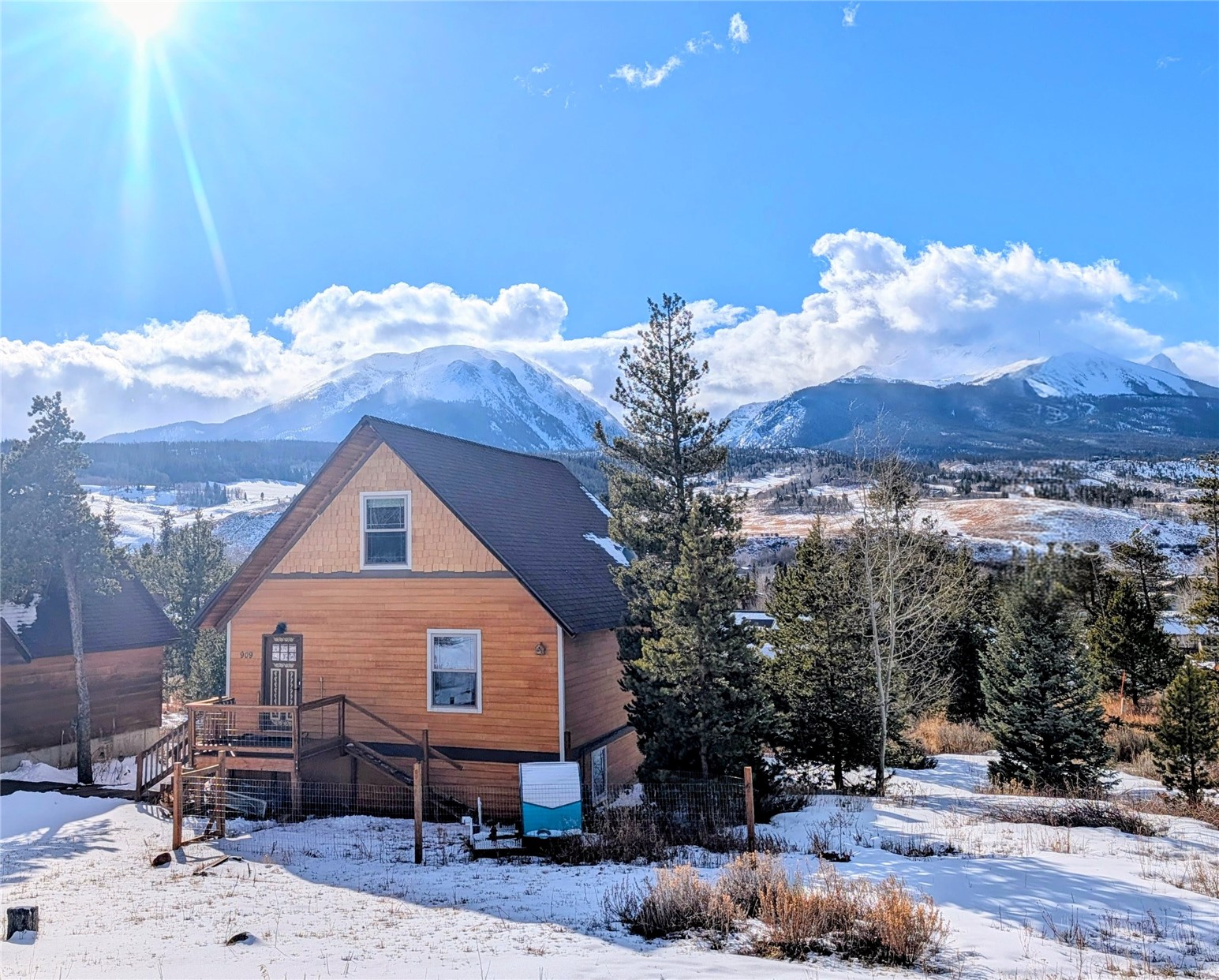 909 Palmers Drive Silverthorne CO 80498