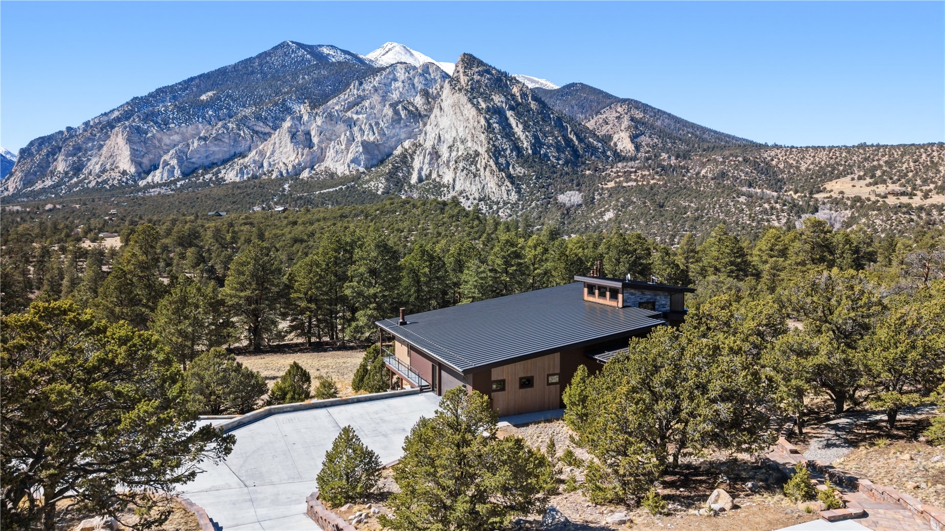 21261 Broadview Road Nathrop CO 81236