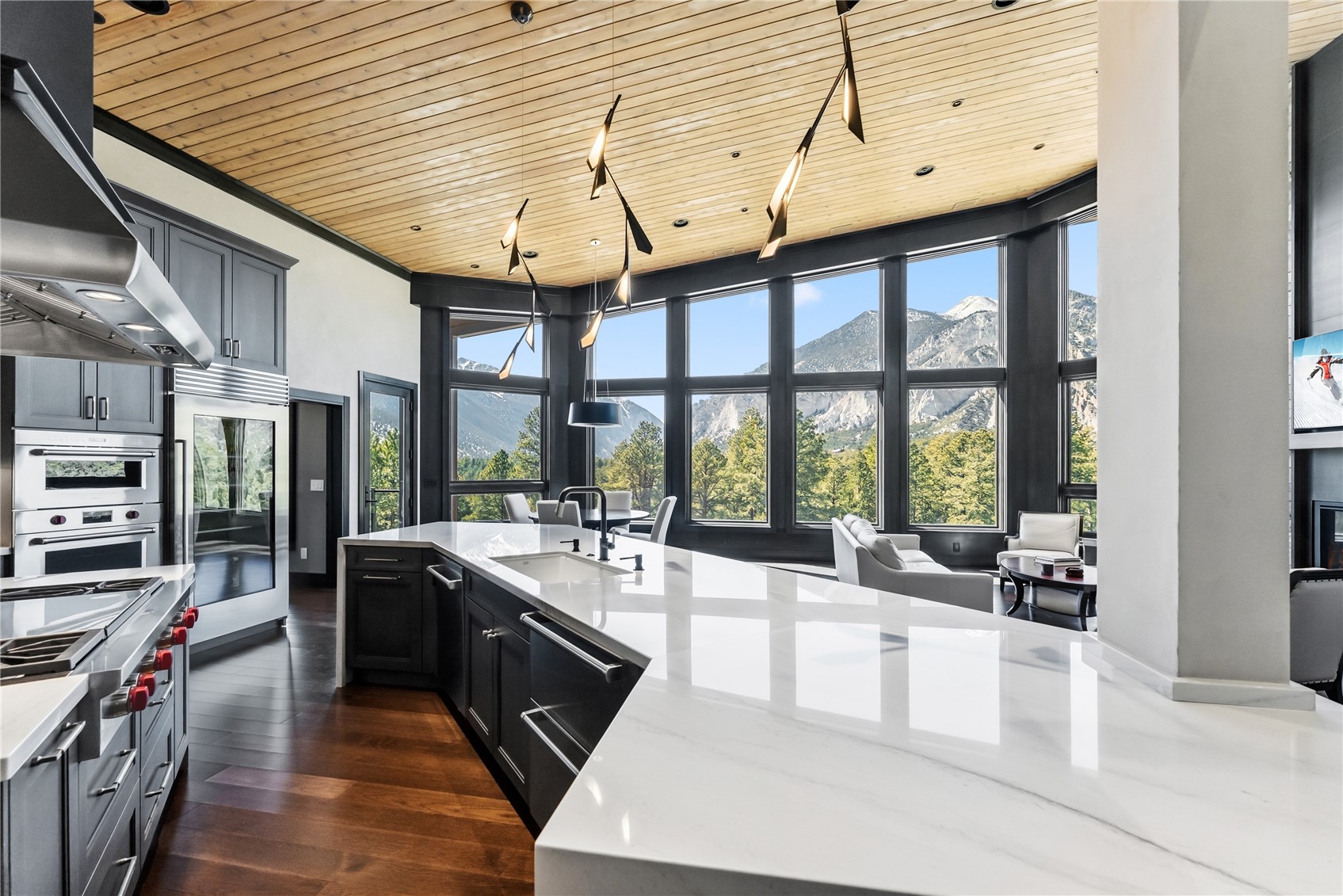 21261 Broadview Road Nathrop CO 81236