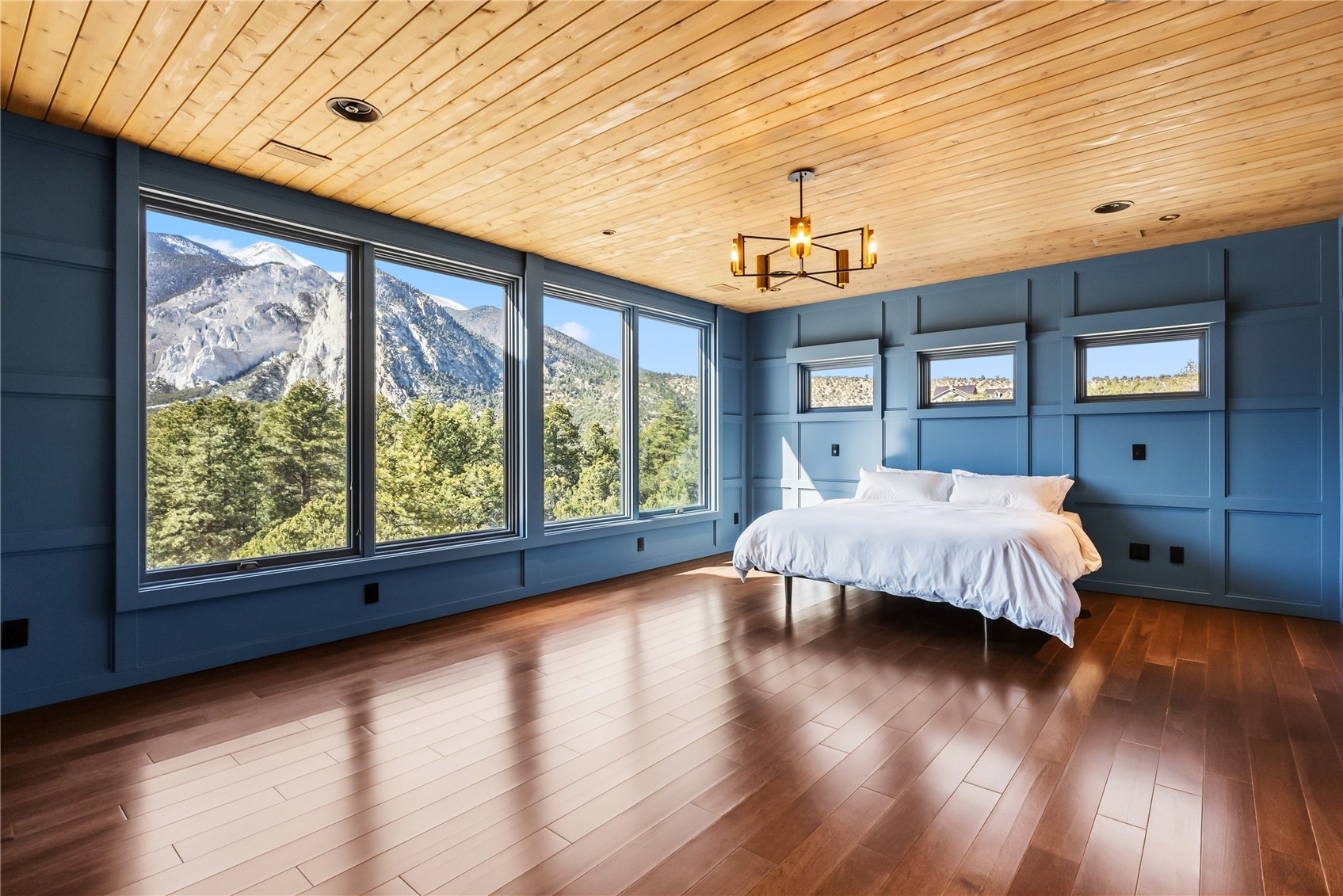 21261 Broadview Road Nathrop CO 81236