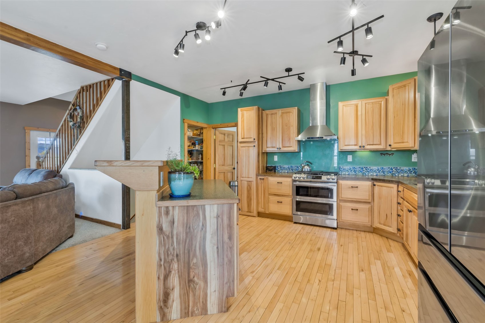 24425 Rawhide Trail Oak Creek CO 80467